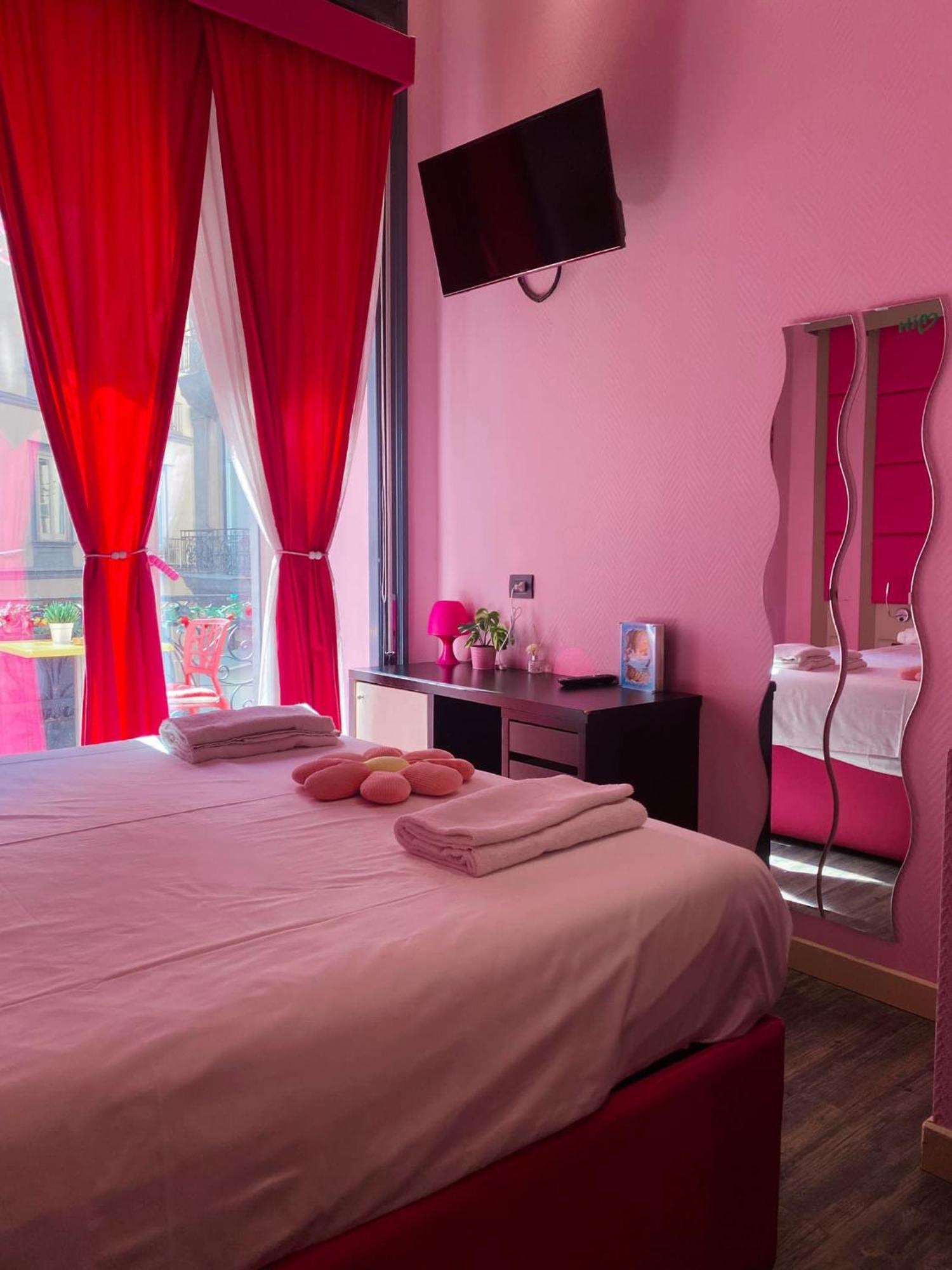 Dolce Vita Rooms Неаполь Екстер'єр фото