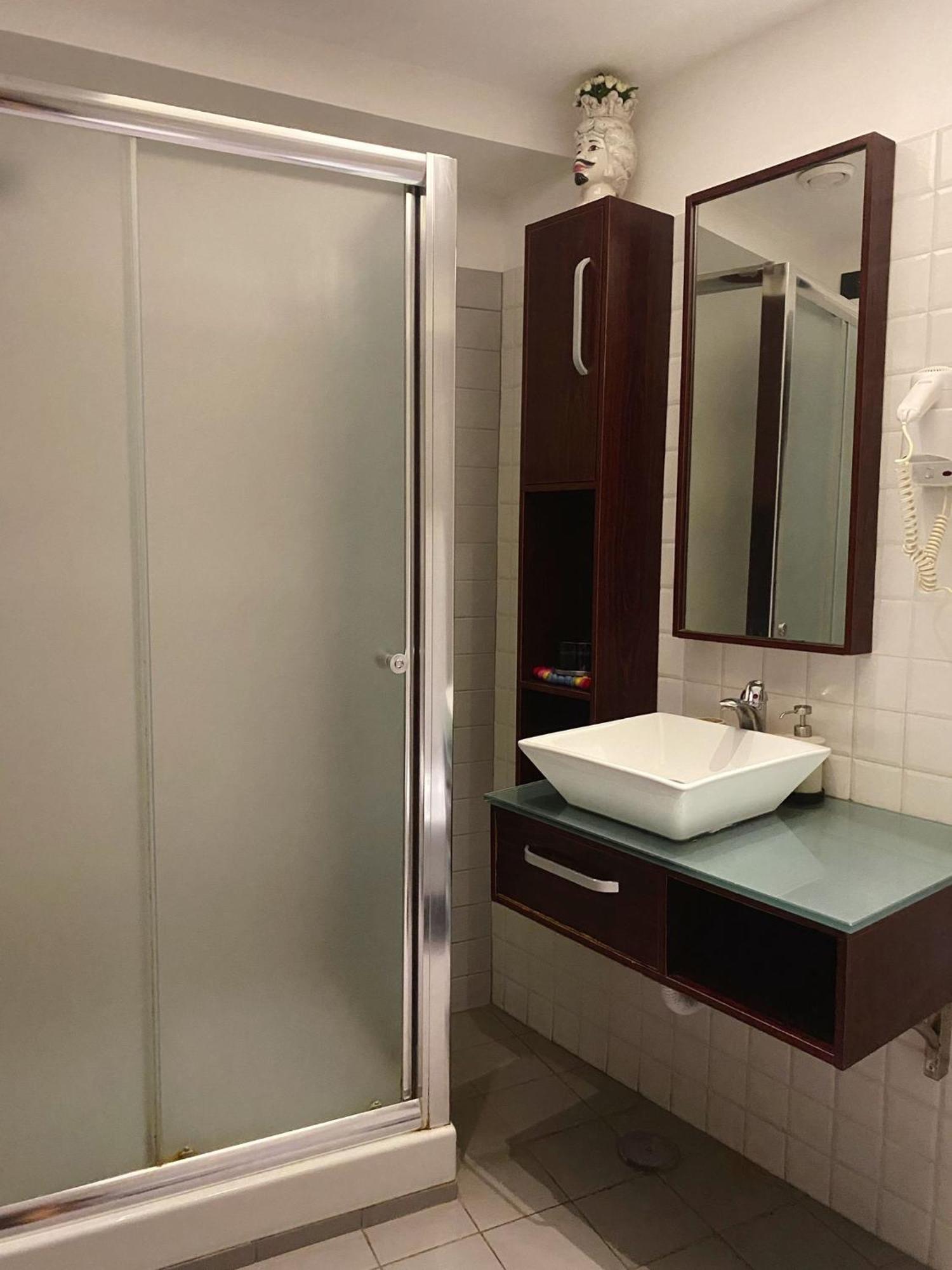 Dolce Vita Rooms Неаполь Екстер'єр фото